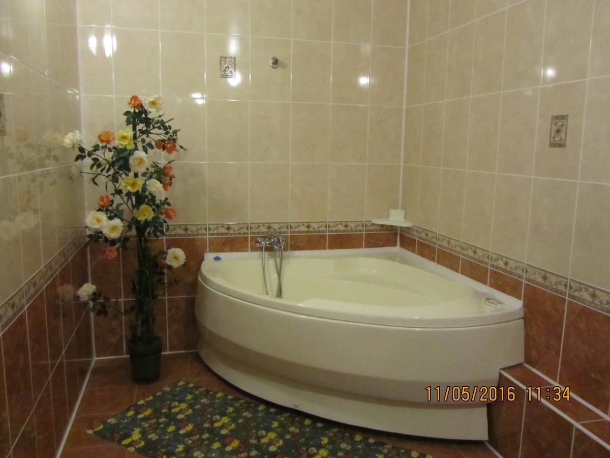 Hotel Berezka Vawkavysk Extérieur photo