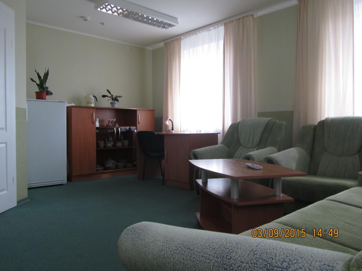 Hotel Berezka Vawkavysk Extérieur photo